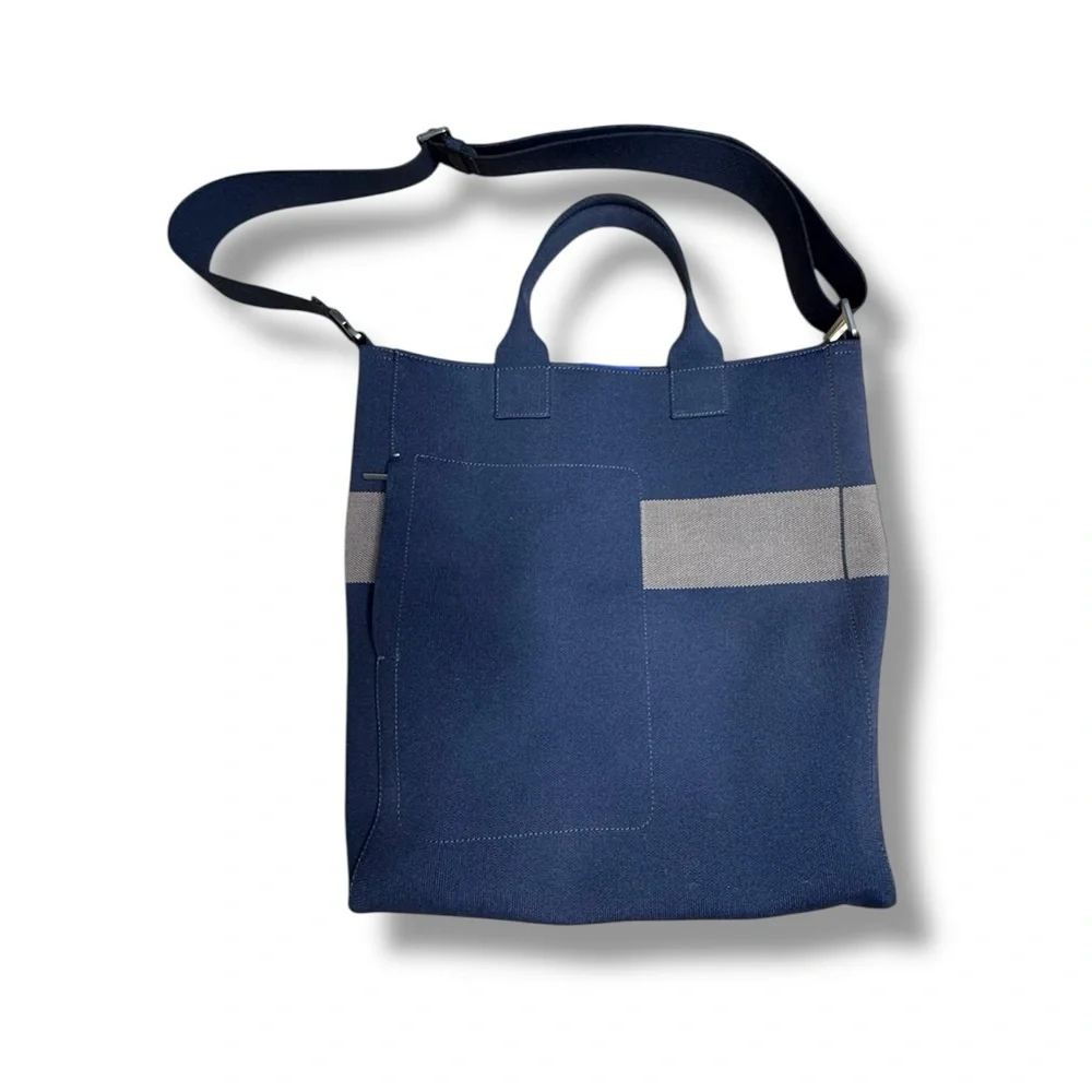 RARE Rothy's Carryall Tote in Navy / Greige color - Laptop work bag - Picture 3 of 5
